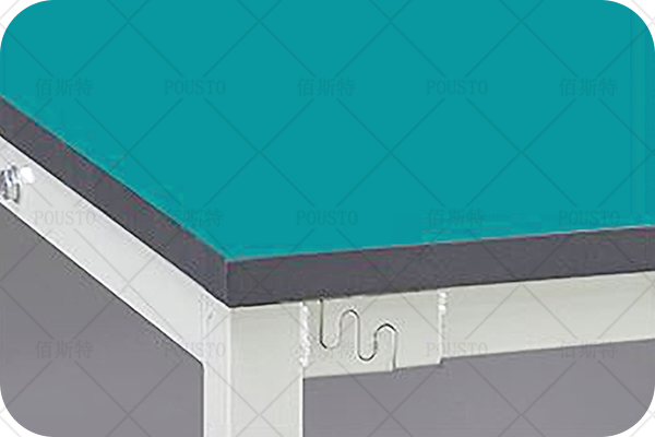 防靜電工作桌,桌麵幹淨整潔